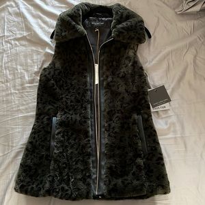 Marc Jacobs Faux Fur Olive Leopard Vest